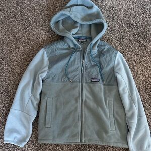 Patagonia Gray Hooded Fleece Jacket